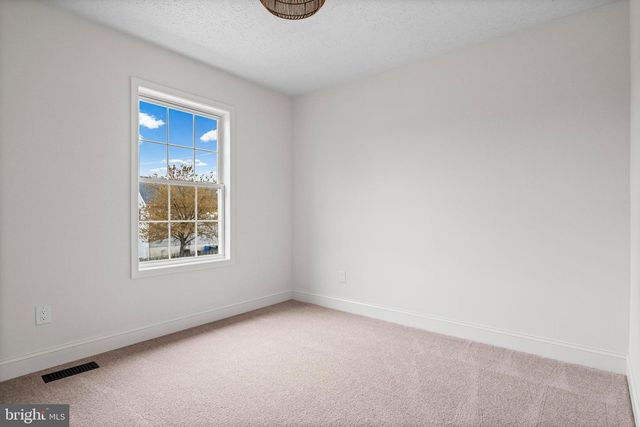 1018 MEADOW GLEN RD, Middle River, MD 21220