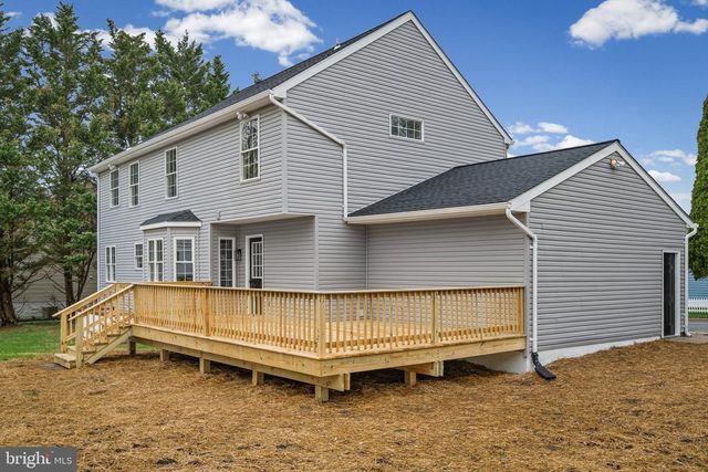1018 MEADOW GLEN RD, Middle River, MD 21220