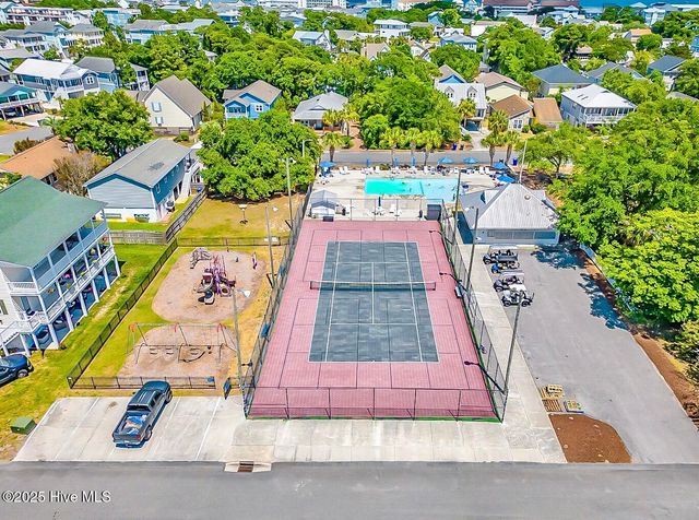 914 Oceanward Lane, Carolina Beach, NC 28428