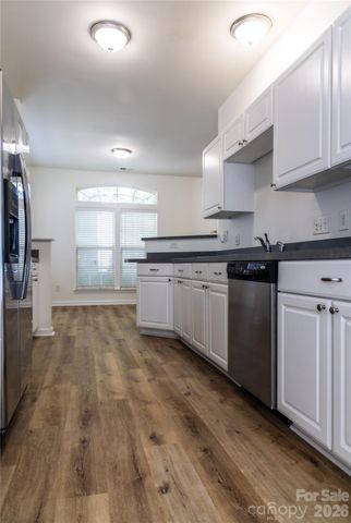 8224 Shinkansen Drive, Charlotte, NC 28213