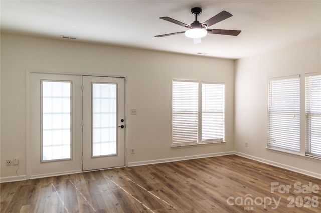 8224 Shinkansen Drive, Charlotte, NC 28213