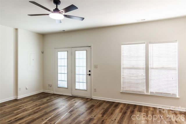 8224 Shinkansen Drive, Charlotte, NC 28213