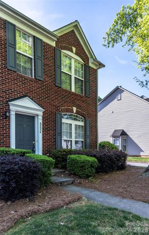 8224 Shinkansen Drive, Charlotte, NC 28213