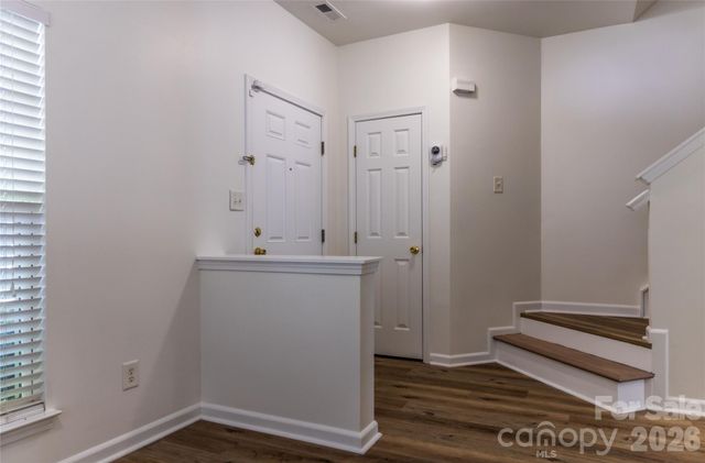 8224 Shinkansen Drive, Charlotte, NC 28213