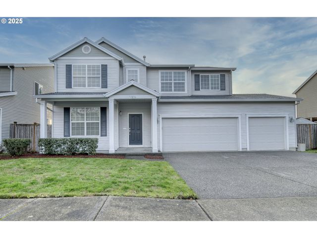 52036 Se ICENOGLE Loop, Scappoose, OR 97056