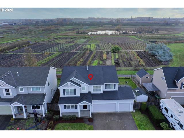 52036 Se ICENOGLE Loop, Scappoose, OR 97056