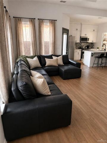 3117 E Iverson Avenue, Edinburg, TX 78542