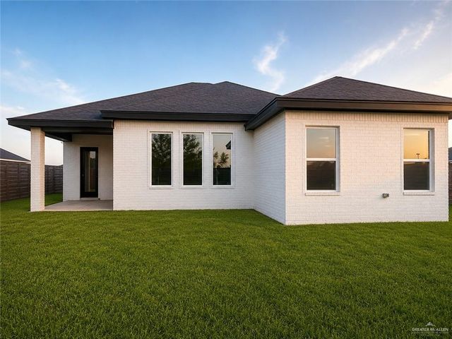 3117 E Iverson Avenue, Edinburg, TX 78542