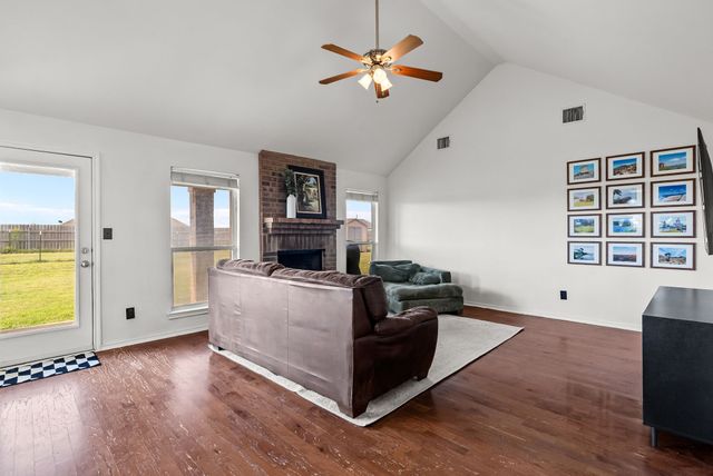 115 Blue Castle Court, Weatherford, TX 76088