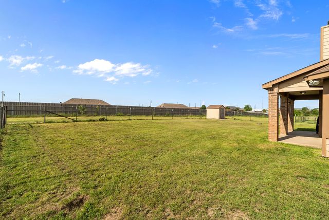 115 Blue Castle Court, Weatherford, TX 76088