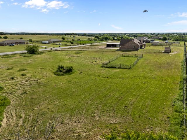 115 Blue Castle Court, Weatherford, TX 76088