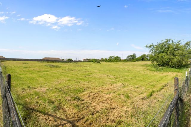 115 Blue Castle Court, Weatherford, TX 76088