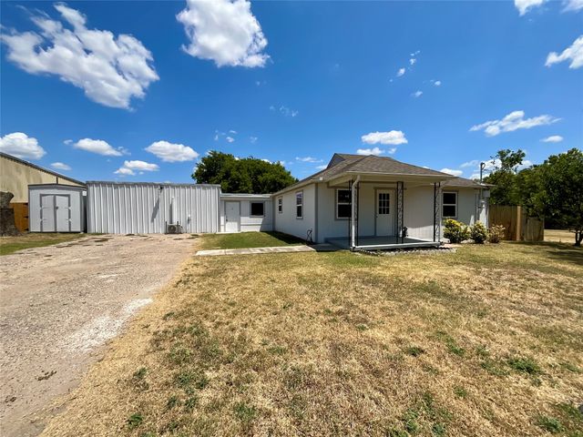 211 Ramsey Street, Cedar Hill, TX 75104