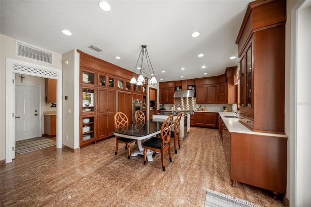 9214 18TH DRIVE NW, Bradenton, FL 34209