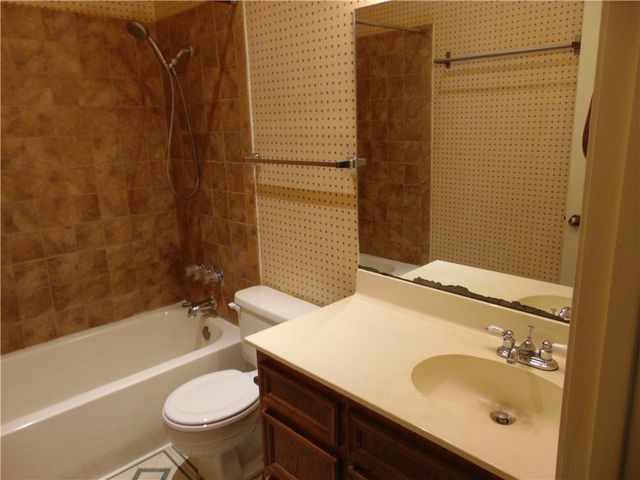 3115 Tom Green ST 307, Austin, TX 78705