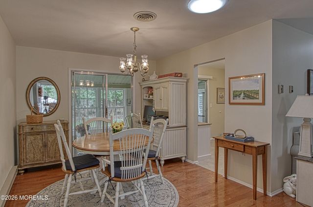 10 Milford Avenue 52, Whiting, NJ 08759