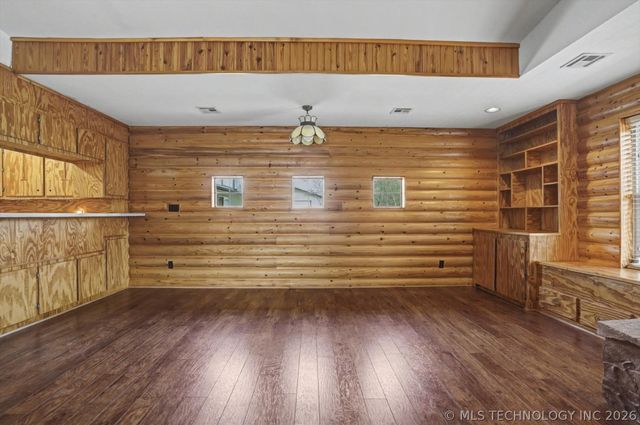 3005 S Ash Avenue, Broken Arrow, OK 74012