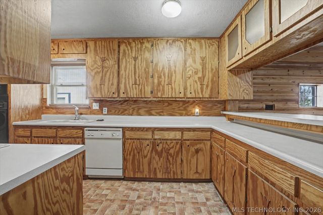 3005 S Ash Avenue, Broken Arrow, OK 74012