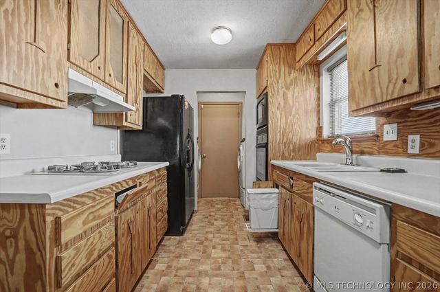 3005 S Ash Avenue, Broken Arrow, OK 74012