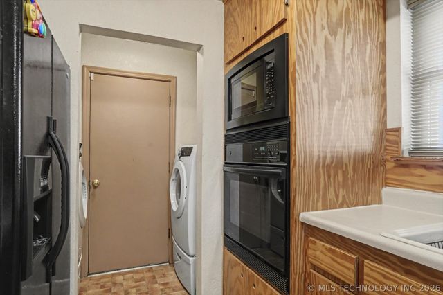 3005 S Ash Avenue, Broken Arrow, OK 74012