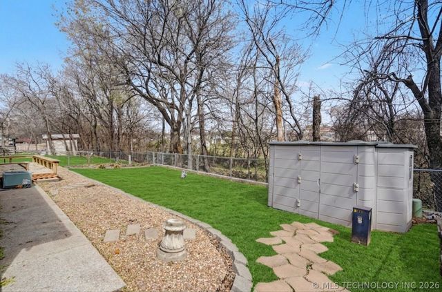 3005 S Ash Avenue, Broken Arrow, OK 74012