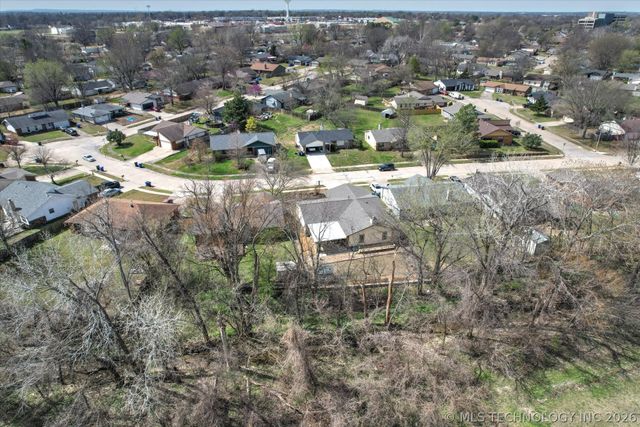 3005 S Ash Avenue, Broken Arrow, OK 74012