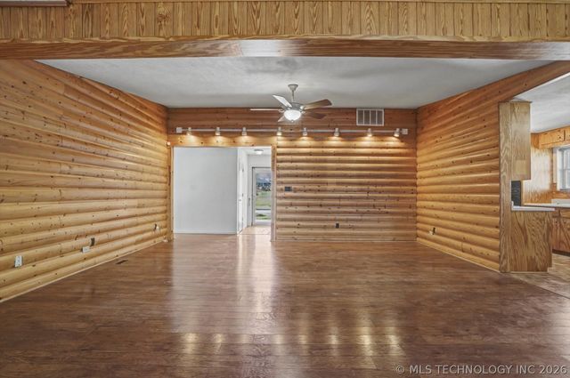 3005 S Ash Avenue, Broken Arrow, OK 74012