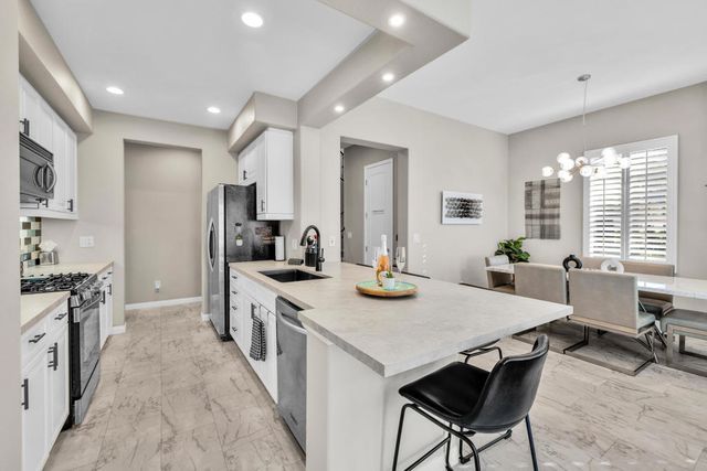 77680 Tradition Drive, La Quinta, CA 92253