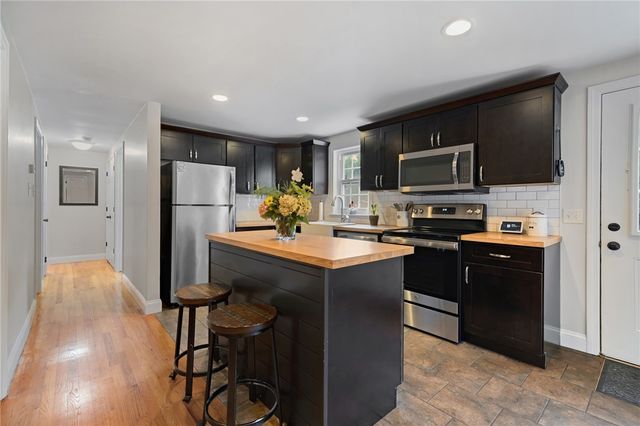 58 Sherman Avenue, Lincoln, RI 02865
