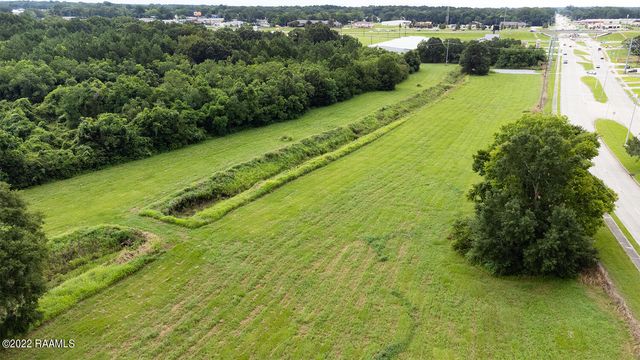 300 W Blk W Pont Des Mouton Road, Lafayette, LA 70507