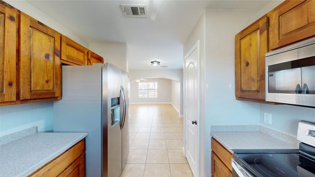 121 Sunset Lane, Whitewright, TX 75491