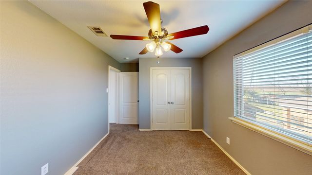 121 Sunset Lane, Whitewright, TX 75491