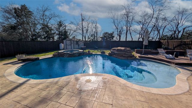 121 Sunset Lane, Whitewright, TX 75491