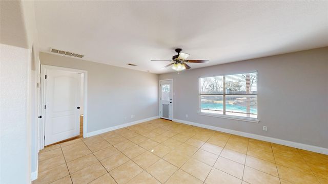 121 Sunset Lane, Whitewright, TX 75491