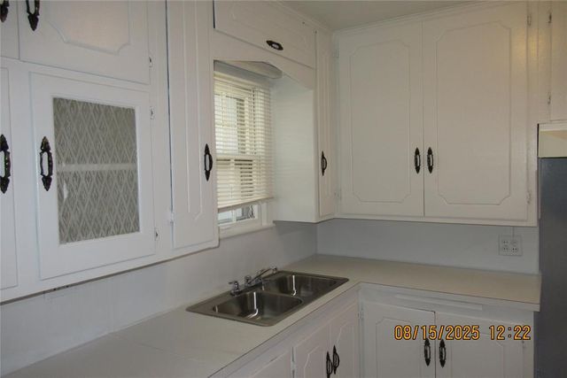 7004 NW 50th Street, Bethany, OK 73008