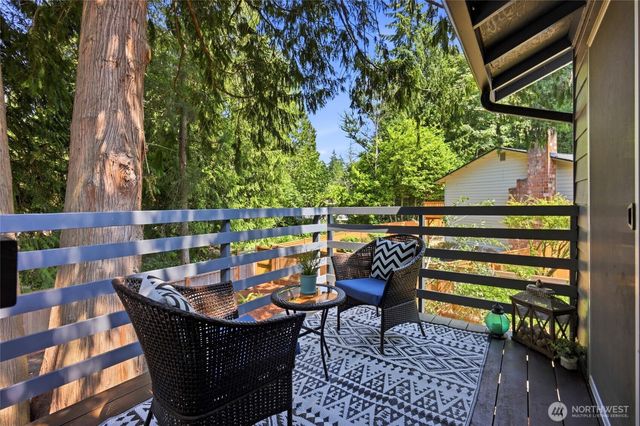 5115 Monticello Drive, Edmonds, WA 98026