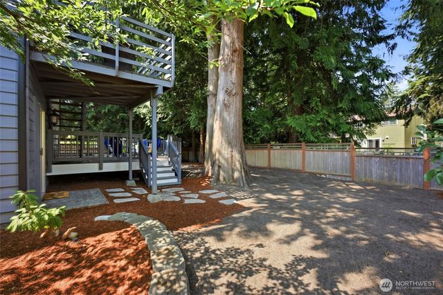 5115 Monticello Drive, Edmonds, WA 98026