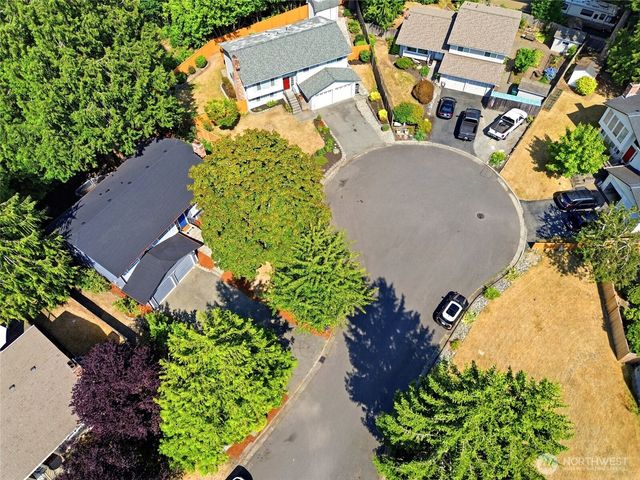 5115 Monticello Drive, Edmonds, WA 98026