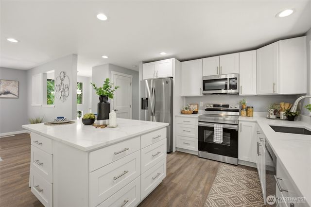 5115 Monticello Drive, Edmonds, WA 98026