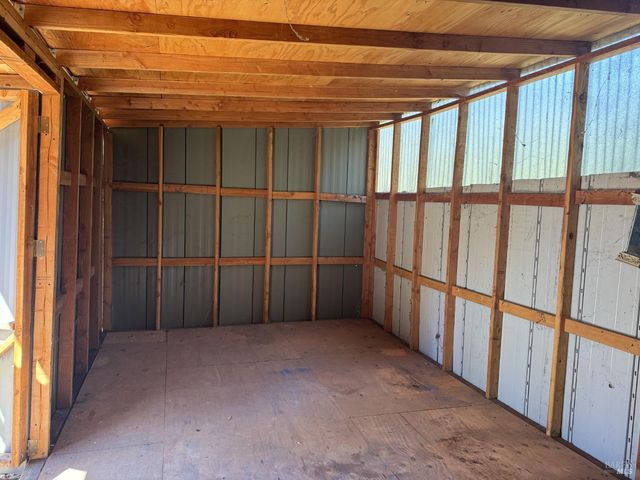 4940 Spruce St, Clearlake, CA 95422