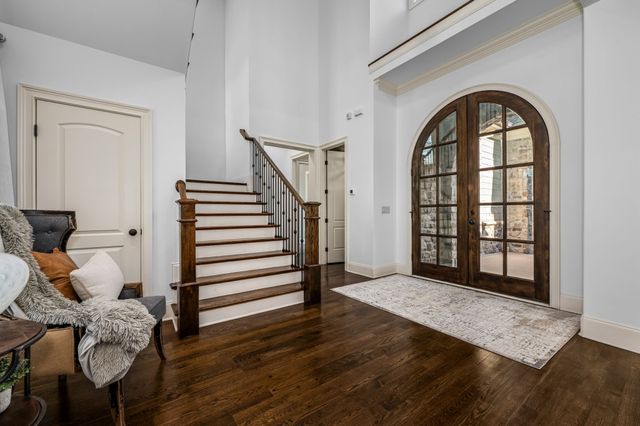 6054 Pelican Way, College Grove, TN 37046