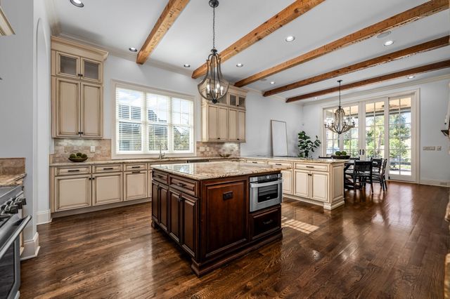 6054 Pelican Way, College Grove, TN 37046