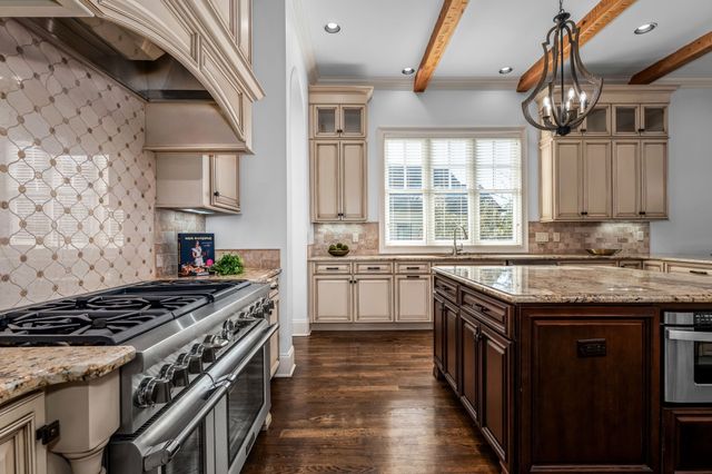 6054 Pelican Way, College Grove, TN 37046