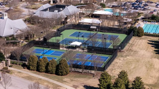 6054 Pelican Way, College Grove, TN 37046