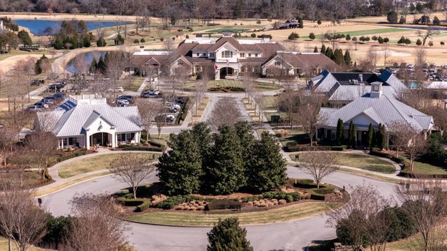 6054 Pelican Way, College Grove, TN 37046