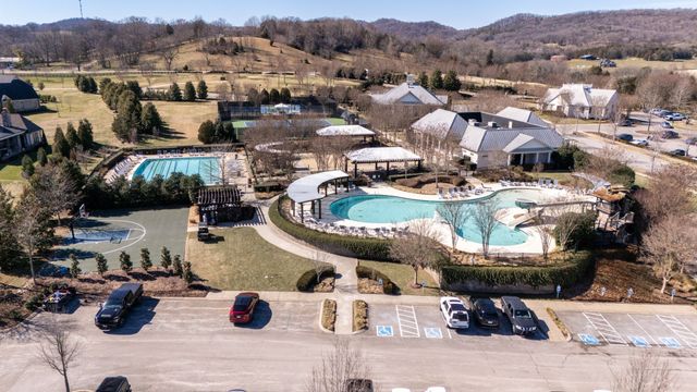 6054 Pelican Way, College Grove, TN 37046