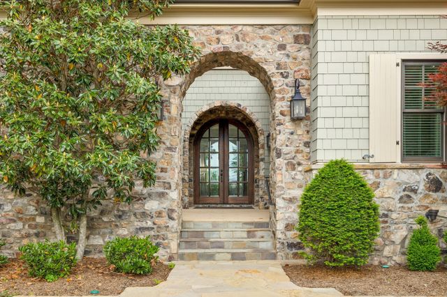 6054 Pelican Way, College Grove, TN 37046