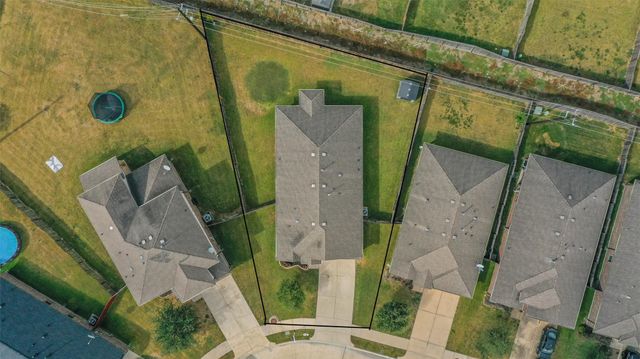 207 Ashley Falls Lane, Rosharon, TX 77583