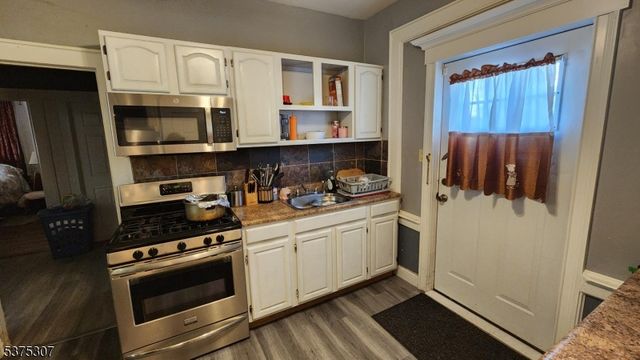 152 Berkshire Pl, Irvington Twp., NJ 07111