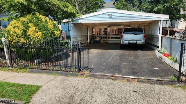 152 Berkshire Pl, Irvington Twp., NJ 07111